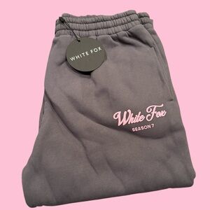 NWT White Fox Gray Season 7 Monument Sweatpants with Pink Logo L